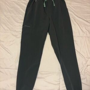 Figs Women’s High Wasted Zamora Jogger Scrub Pants in Bonsai